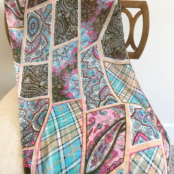 Colourful Light Scarf! - Picture 3 of 3